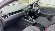 Renault Clio 1.0 TCe 100 Iconic 5dr Petrol Hatchback